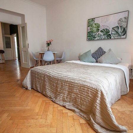 Nejedleho Apartmeet Praga Zewnętrze zdjęcie
