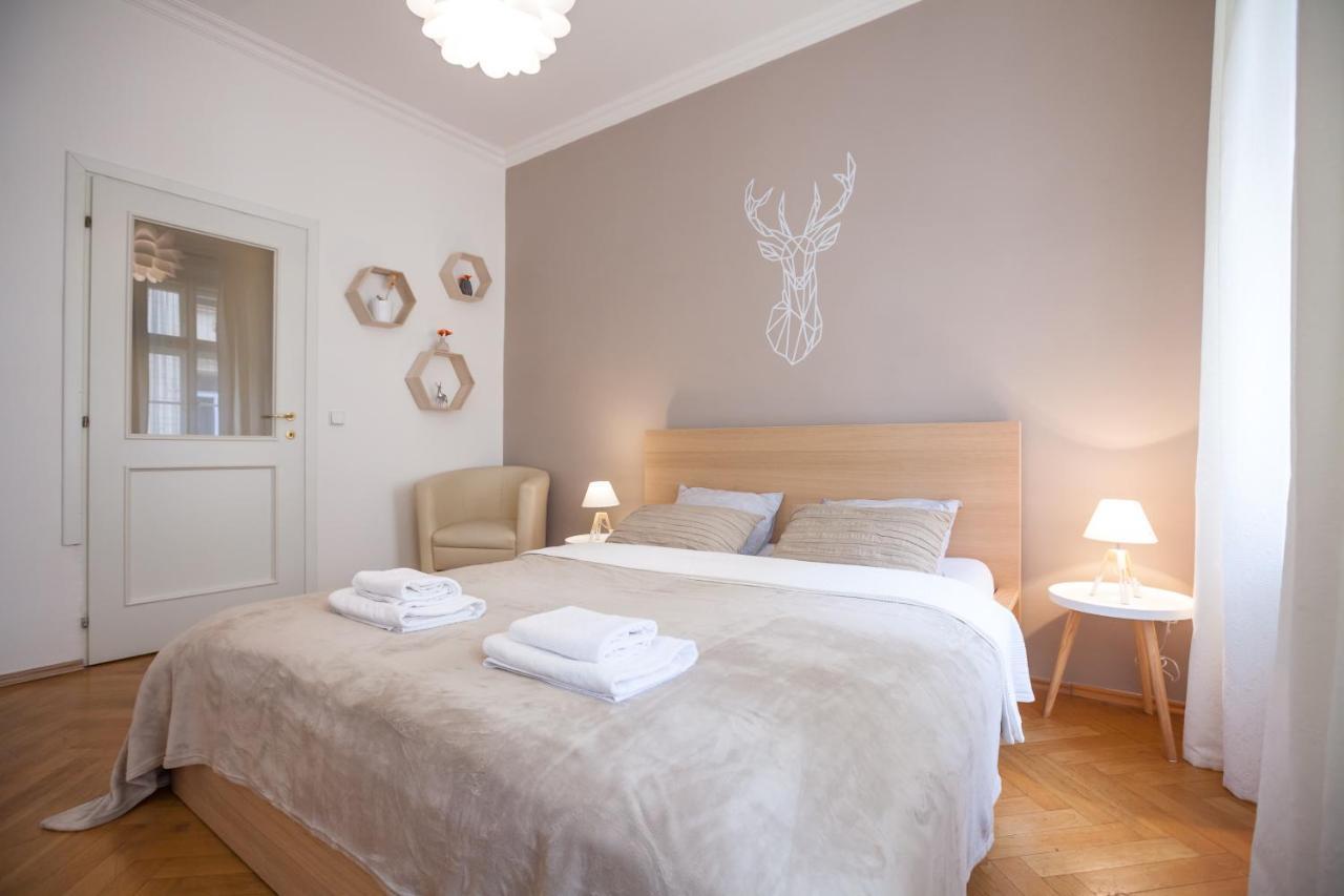 Nejedleho Apartmeet Praga Zewnętrze zdjęcie