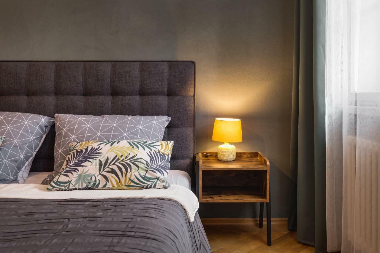 Nejedleho Apartmeet Praga Zewnętrze zdjęcie
