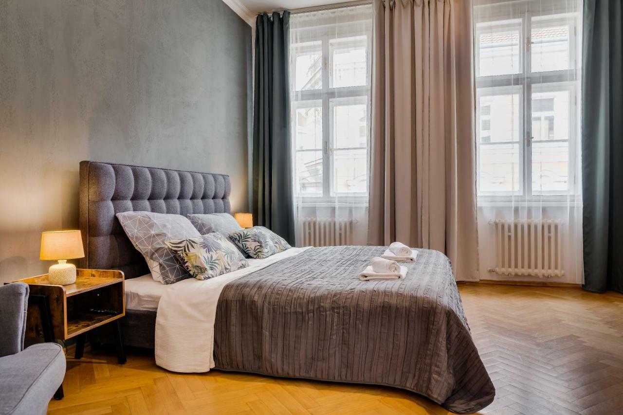 Nejedleho Apartmeet Praga Zewnętrze zdjęcie