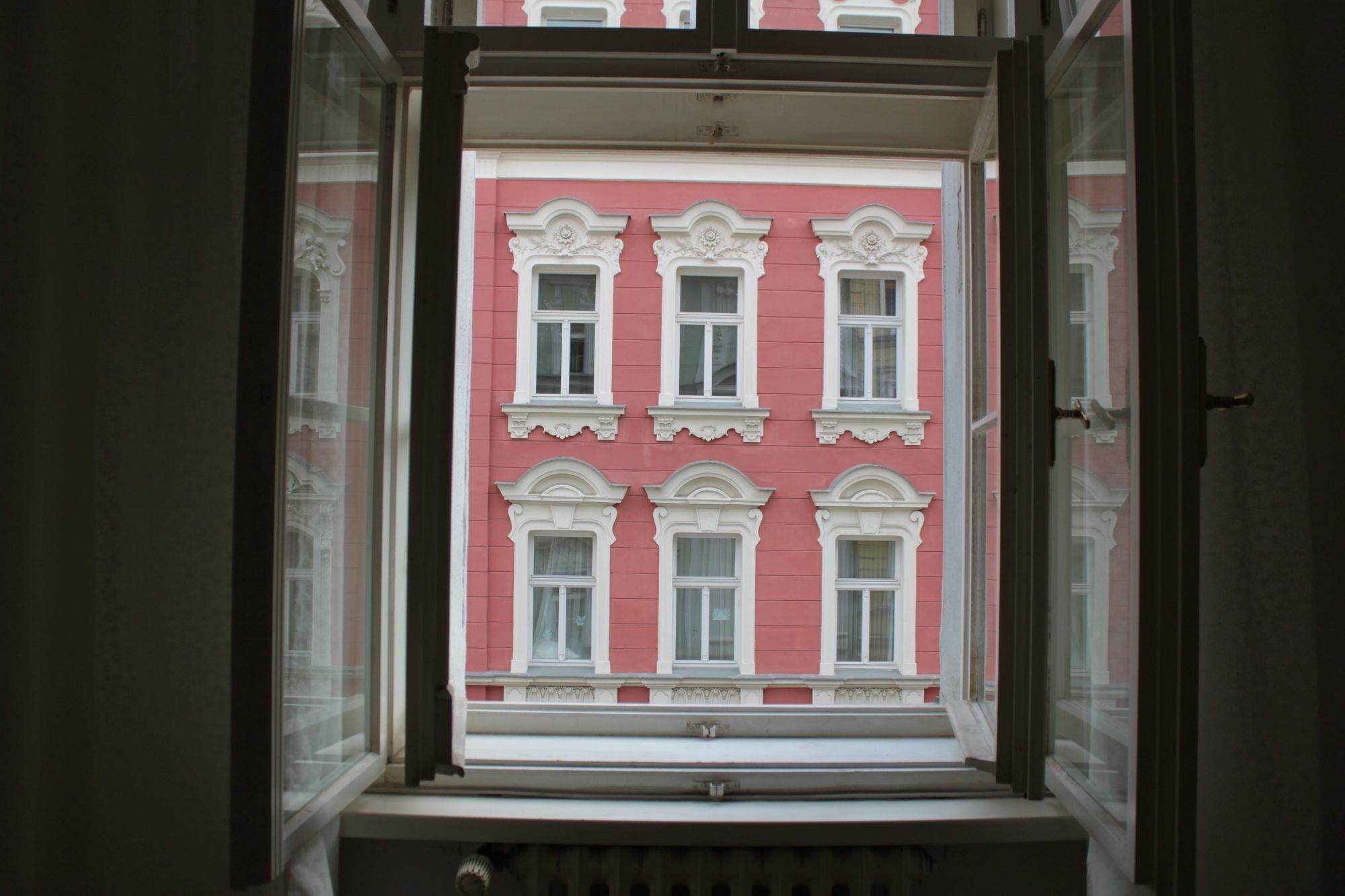 Nejedleho Apartmeet Praga Zewnętrze zdjęcie